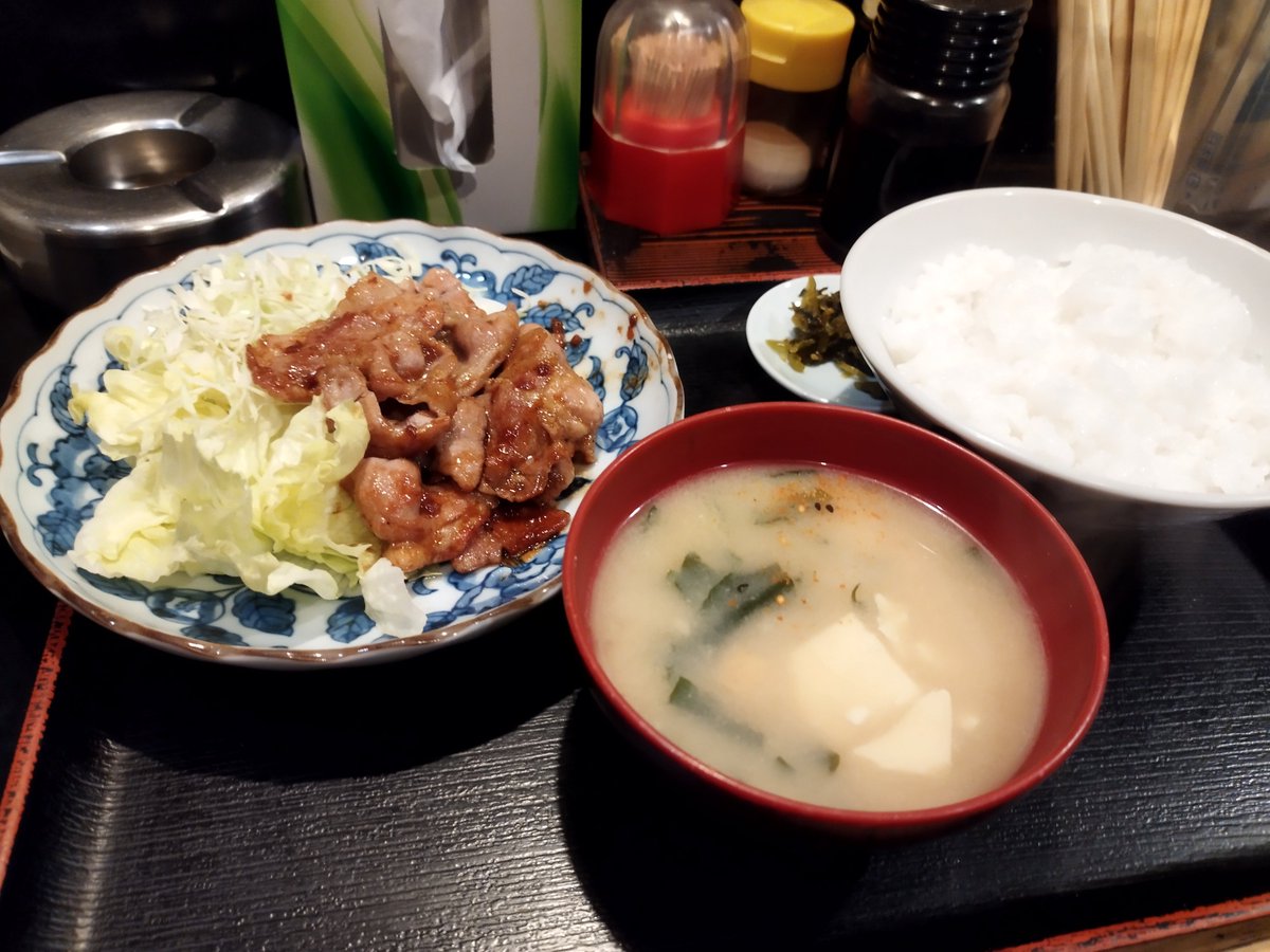 昨夜はここにした