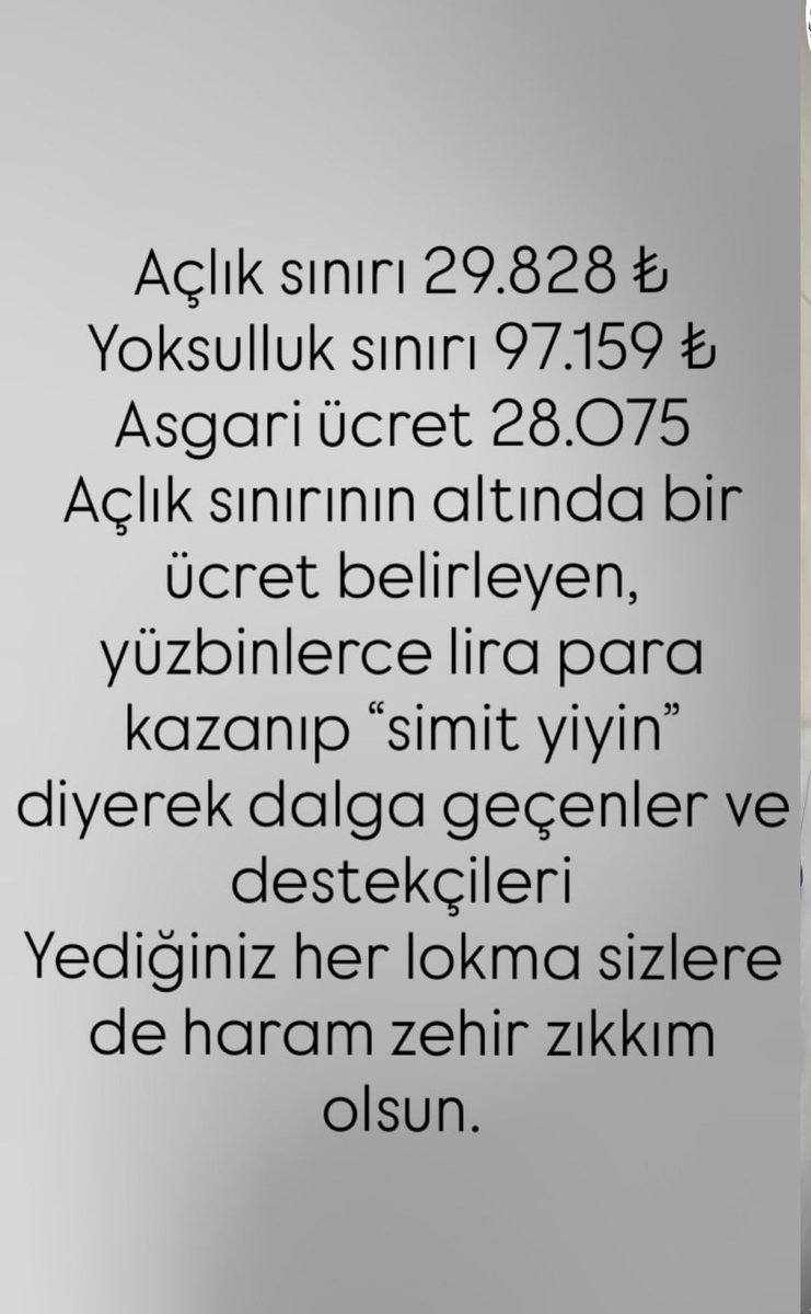 YASEMİN ÖZTÜRK tweet media