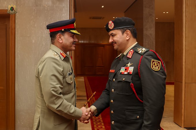 BetterWorldPK's tweet photo. Pakistan Secures $4–4.6 Billion Mega Arms Deal With Libya

"Pakistan signs one of its largest-ever weapons export agreements with eastern Libya’s Libyan National Army, spread over 2.5 years.
🛩️ 16 JF-17 Thunder
🛡️ 44 Haider MBTs
🚢 Naval & land systems
🎓 Training & support"
#Pakistan #Libya #DefenseExports #JF17 #MilitaryDeals #GlobalDefense #ArmsTrade
#چلو_چلو_اڈیالہ_چلو #سٹریٹ_موومنٹ_کی_تیاری_پکڑیں