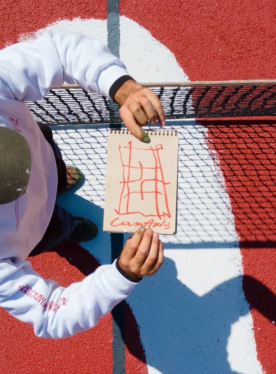 Hard Court by Lucas MRKA Benarroch

Valencia, Spain 🇪🇸