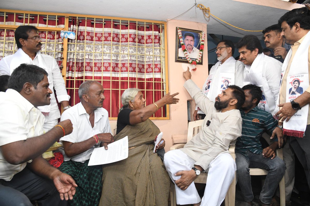 JanaSenaParty's tweet photo. https://t.co/LhBaMCpqHT