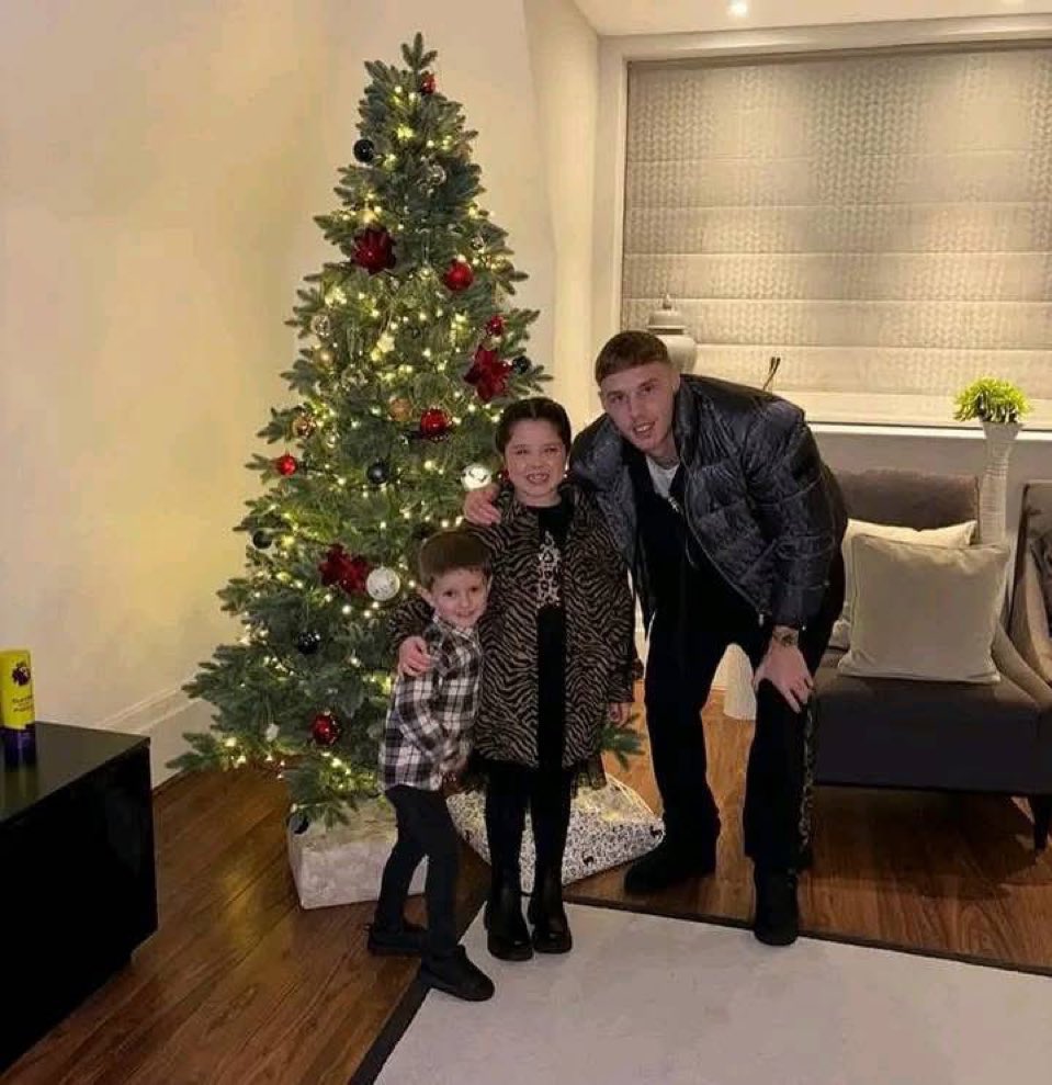 Good morning! It’s Christmas Eve 🎄 Wishing you a peaceful day and a joyful heart.