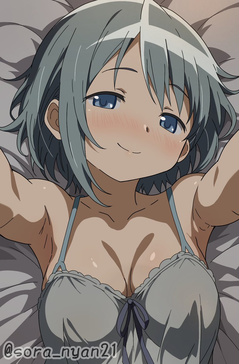 美樹さやか(聖夜)
毎年恒例のクリスマスイヴ
ミニスカサンタにしようと思いましたが聖夜のひとときを表したかったのでこうなりました。
さやかちゃんとイチャラブな幸せ時間過ごせたらいいですよね。 