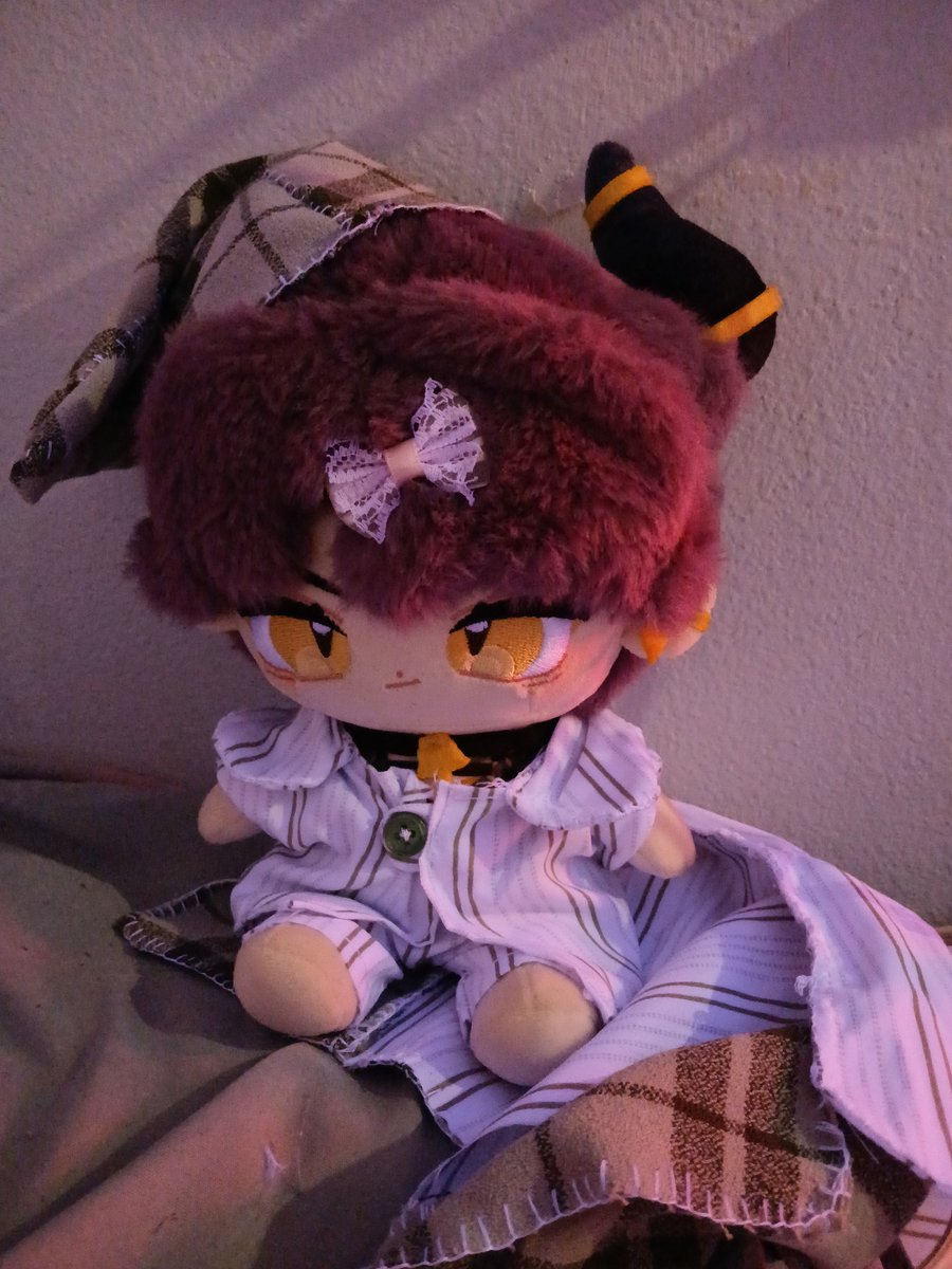 E-Thot Ghandi -ARISxx tweet media