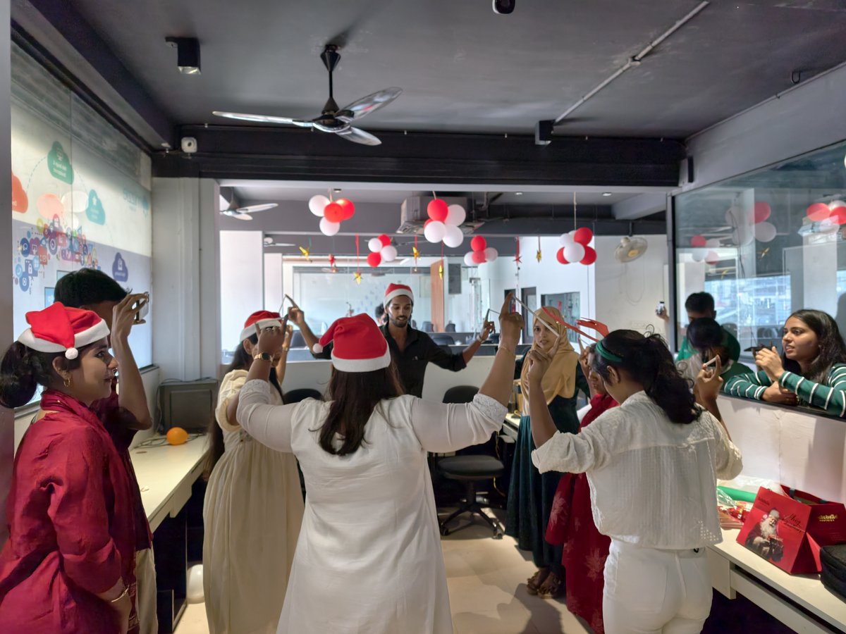 techbrein_in's tweet image. Christmas 2025 celebration brought our team together through shared moments, engaging activities, and a strong sense of connection.@techbrein_in  wishes you all a very Merry Christmas!
#TeamSpirit #Togetherness #WorkplaceCulture