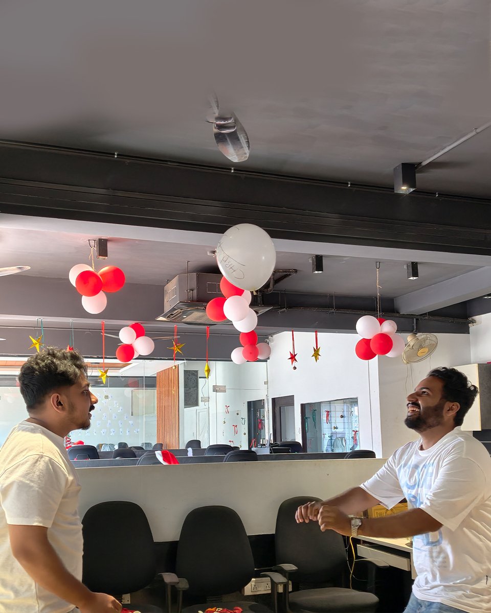 techbrein_in's tweet image. Christmas 2025 celebration brought our team together through shared moments, engaging activities, and a strong sense of connection.@techbrein_in  wishes you all a very Merry Christmas!
#TeamSpirit #Togetherness #WorkplaceCulture
