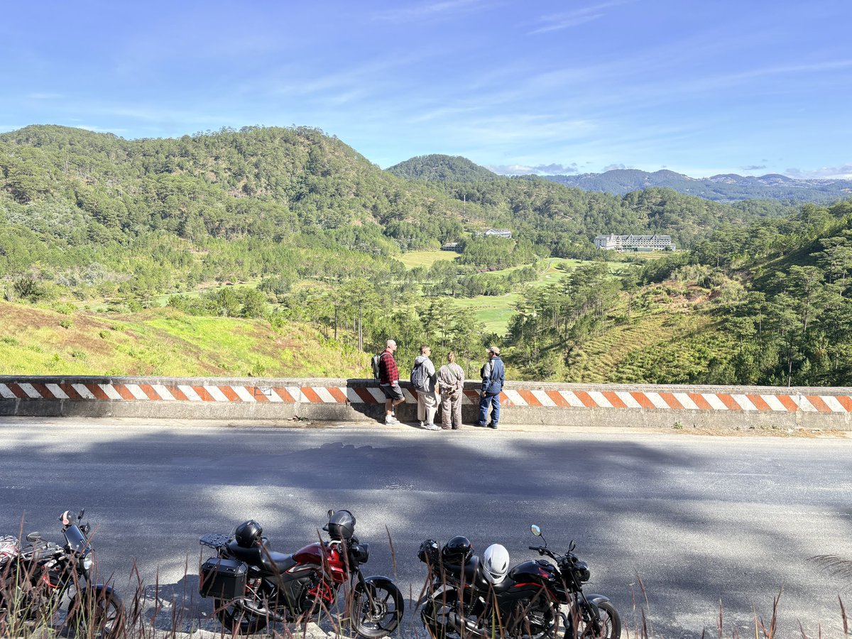 vietnam2wheels's tweet image. 🎉 A perfect day to hit the road on two wheels 🚀

Riding through Vietnam with travelers who share the same passion for adventure, freedom, and discovering the country the real way.
#MotorbikeTourVietnam #VietnamByMotorbike #TwoWheelsAdventure #RideVietnam #MotorbikeTravel