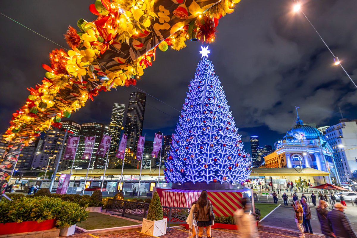 JacintaAllanMP's tweet image. A bit of Christmas magic from around the city. Just one more sleep to go.

📸 @cityofmelbourne