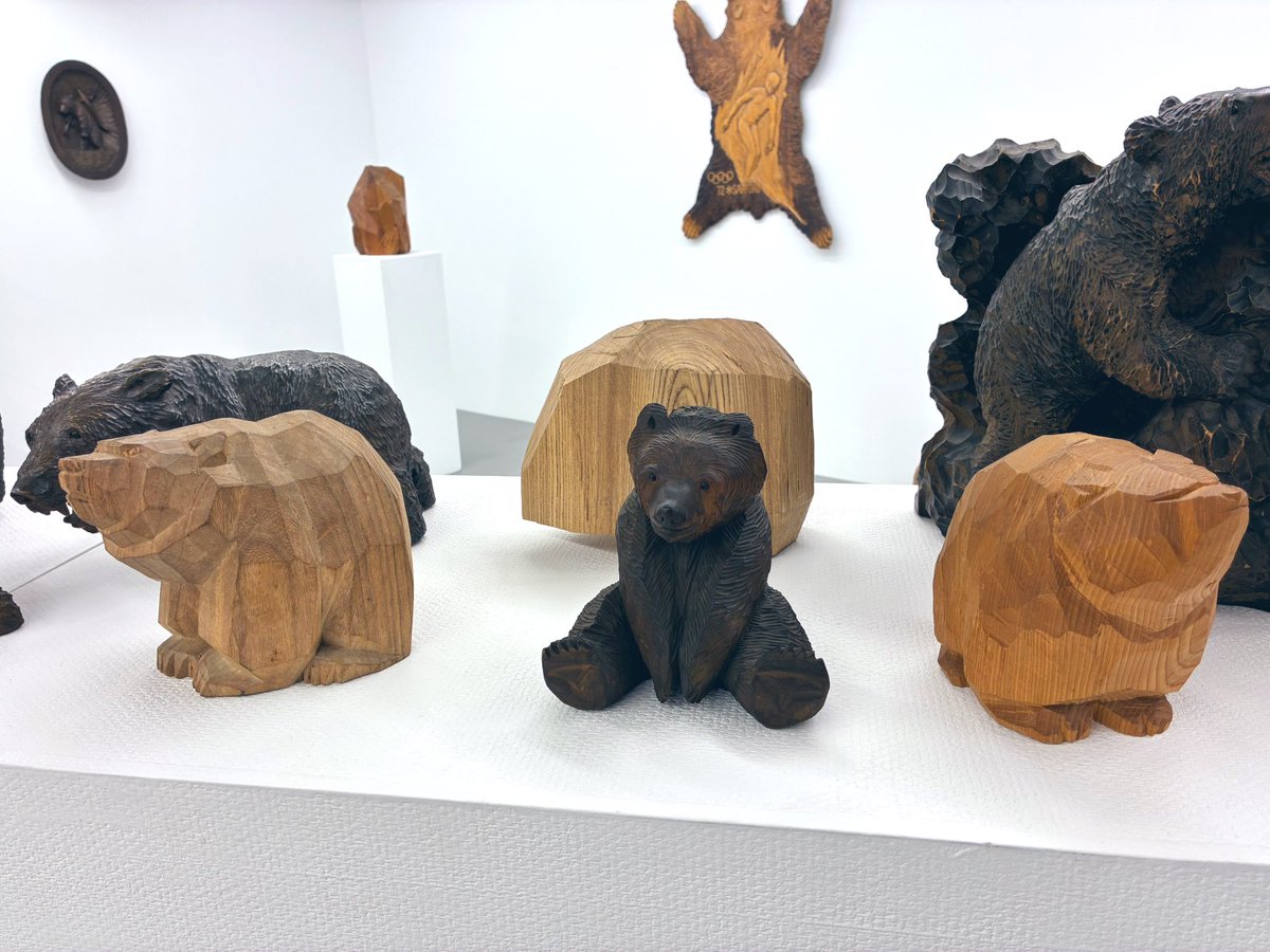 最近クマのことばかり考えていたら、引き寄せの法則(?)で、惹かれた