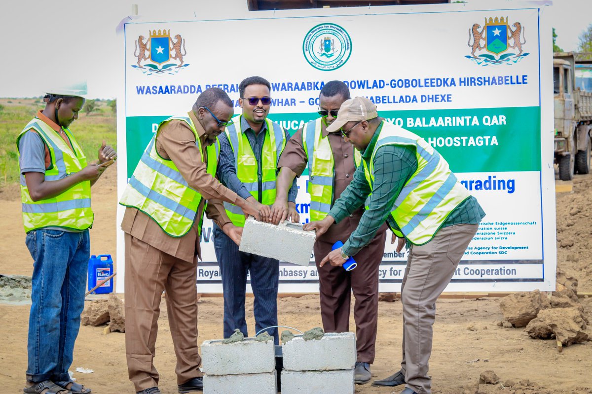 Nurjaako's tweet photo. I participated in Stone laying ceremony for river embankment at Baareey Village, Jowhar District representing Ministry of Interior of Hirshsbelle state, Somalia https://t.co/6Ba70tSHcC