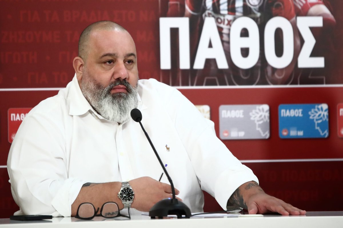 8Patras's tweet image. ΚΕΡΑΥΝΟΙ του Κώστα Καραπαπά ΕΝΑΝΤΙΟΝ ΕΠΟ~Γκαγκάτση~ΚΕΔ κ Λανουά ο οποίος ''ξέχασε'' να αναλύσει αυτή την αγωνιστική τις φάσεις της ΑΛΛΟΙΩΣΗΣ κ της ΝΤΡΟΠΗΣ κ έφυγε για...διακοπές πολυτελείας. ΟΡΓΗ κ σε ΑΕΛ,Βόλο,Άρη,Ατρόμητο,Αστέρα κ ΟΦΗ! Καλά Χριστούγεννα με ΥΓΕΙΑ! #OlympiacosFC❤️