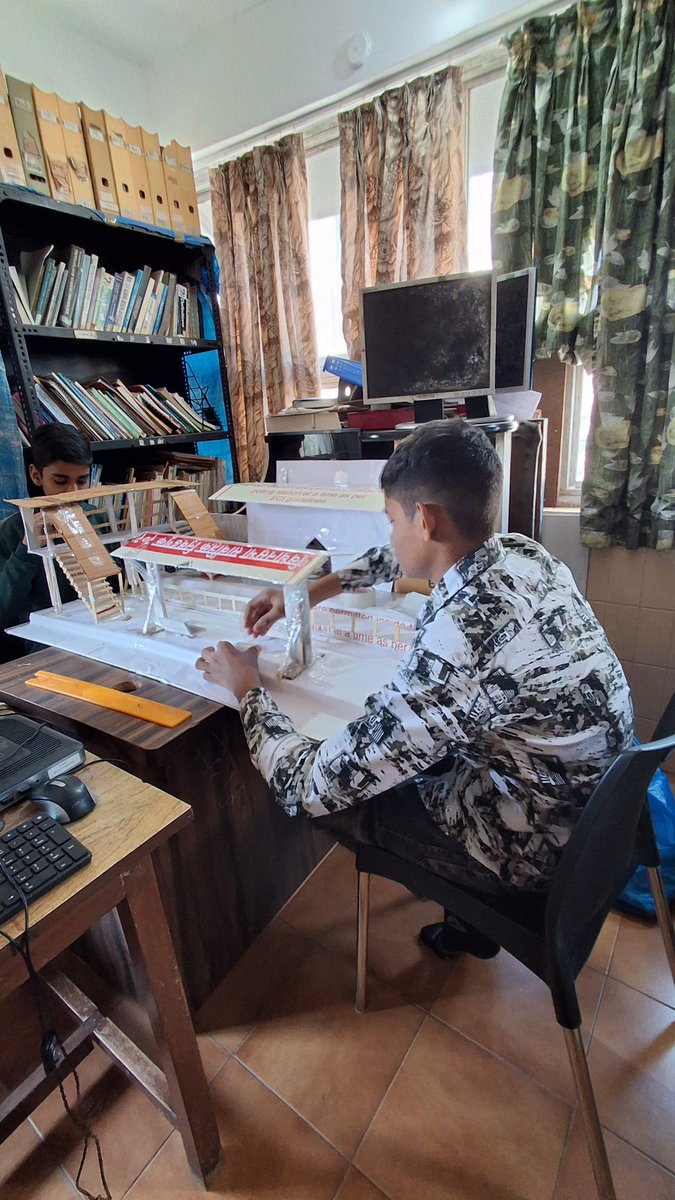 Day 5 of Making our Project at Classes with <a href="/raiyyanja778/">Raiyyan Ansari</a> .We are Thankful to
<a href="/lfp_Tardeo/">LearnFromPeer Tardeo</a> for Giving us such space for making our Project...
<a href="/Saipujariprasad/">Saiprasad 🧑‍💻</a> Sir
<a href="/malpani/">Dr Aniruddha Malpani, MD</a> Sir
<a href="/apnipathshala_/">Apnipathshala</a>
#Narayanchandratrust #learnfrompeers .Thank you😀