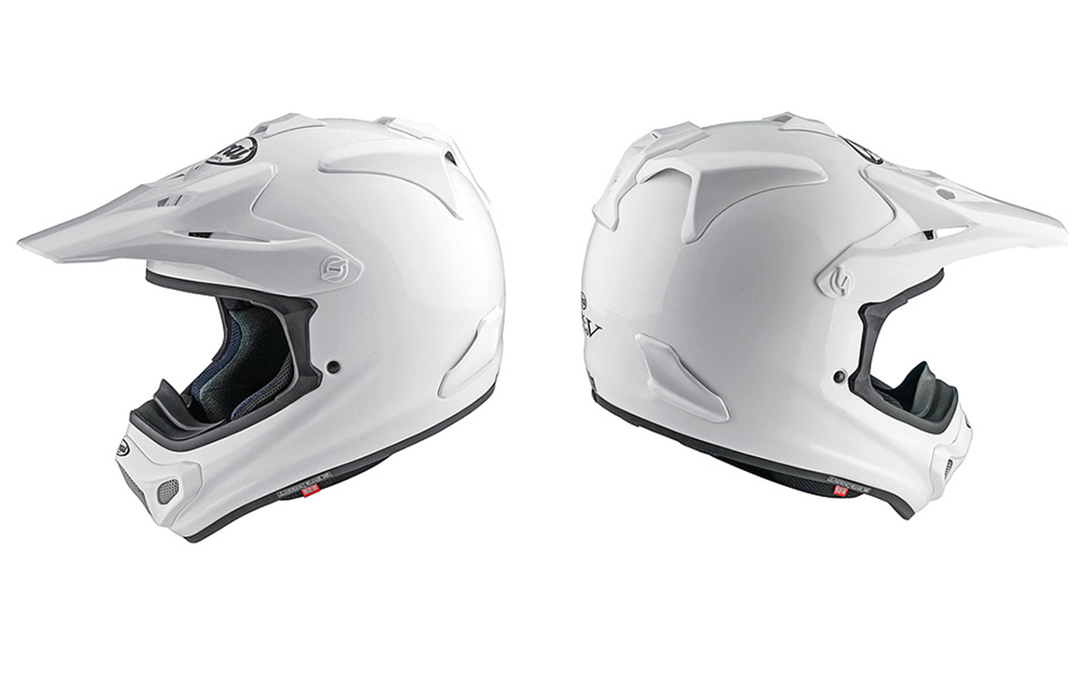 El nuevo Arai MX-V EVO FIM Racing #2 ya figura en la lista oficial de cascos homologados FRHPhe-02 de la FIM, convirtiéndose en el primer modelo off-road de Arai Helmet preparado para la normativa obligatoria de 2026. <a href="/araihelmets/">araihelmets</a>
moto1pro.com/enduropro/actu…
