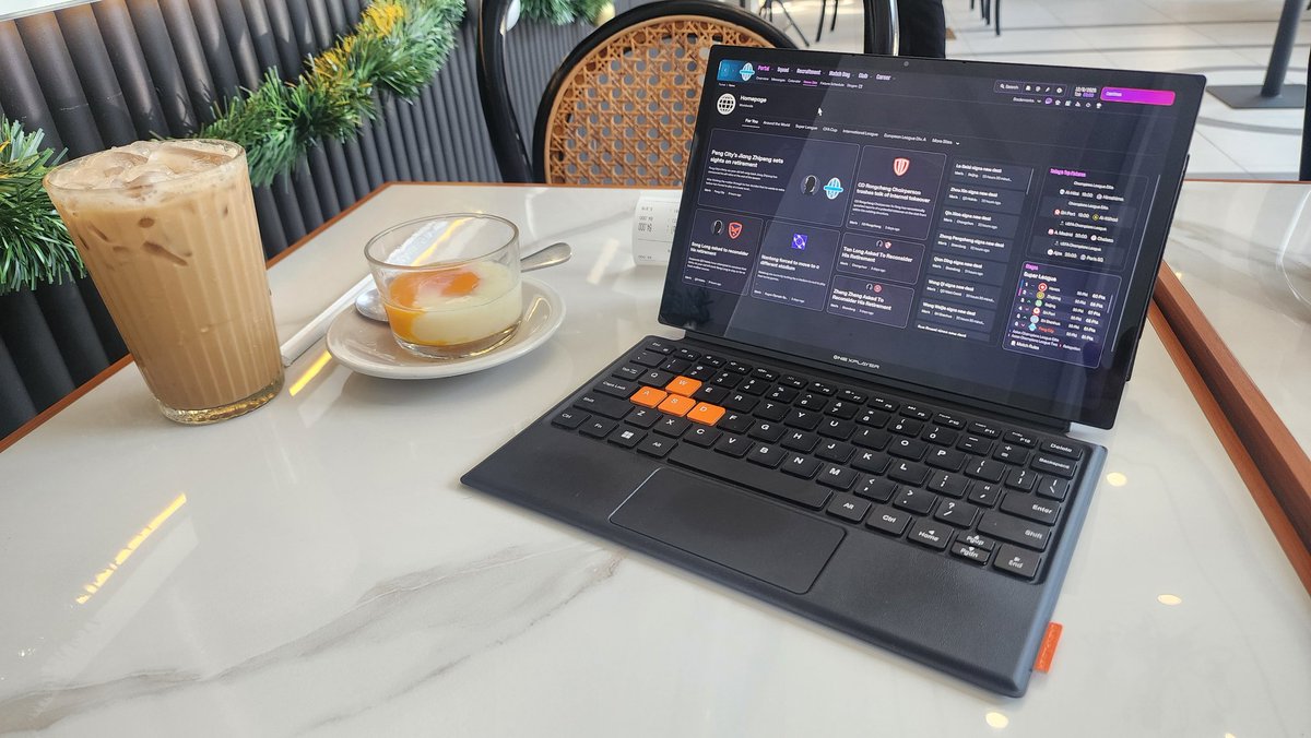 Ngelatih klub di Liga Cina ga kelar-kelar..
#FM26
<a href="/id_fm/">Football Manager Indonesia</a>