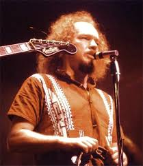 RockOthers's tweet photo. #AlmanaccoRock #RayCollins by @boomerhill1968 
il 24 dicembre del 2012 ci lasciava Ray Collins musicista e cantante americano. E’ tra i fondatori dei The Soul Giants, band che con l’ingressi di Frank Zappa si chiamerà prima Mothers e poi The Mothers of Invention. E’ di Collins la voce principale nei primi clamorosi dischi del gruppo che lascia però nel 1968 di fatto abbandonando o quasi la carriera musicale