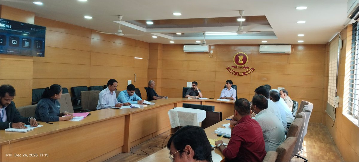 Collector Valsad tweet media