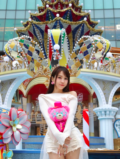 PHANTACi_06's tweet photo. PHANTABEAR 大公仔毛絨熊🐻
換上魔術師的外衣🎩 見證熊熊的魔法時刻🔮

🔗：https://t.co/Fsdo8tFRz4

📸 圖片取自 愛子AIKO Instagram @aiko_738

#phantabear https://t.co/cUI45HFooy