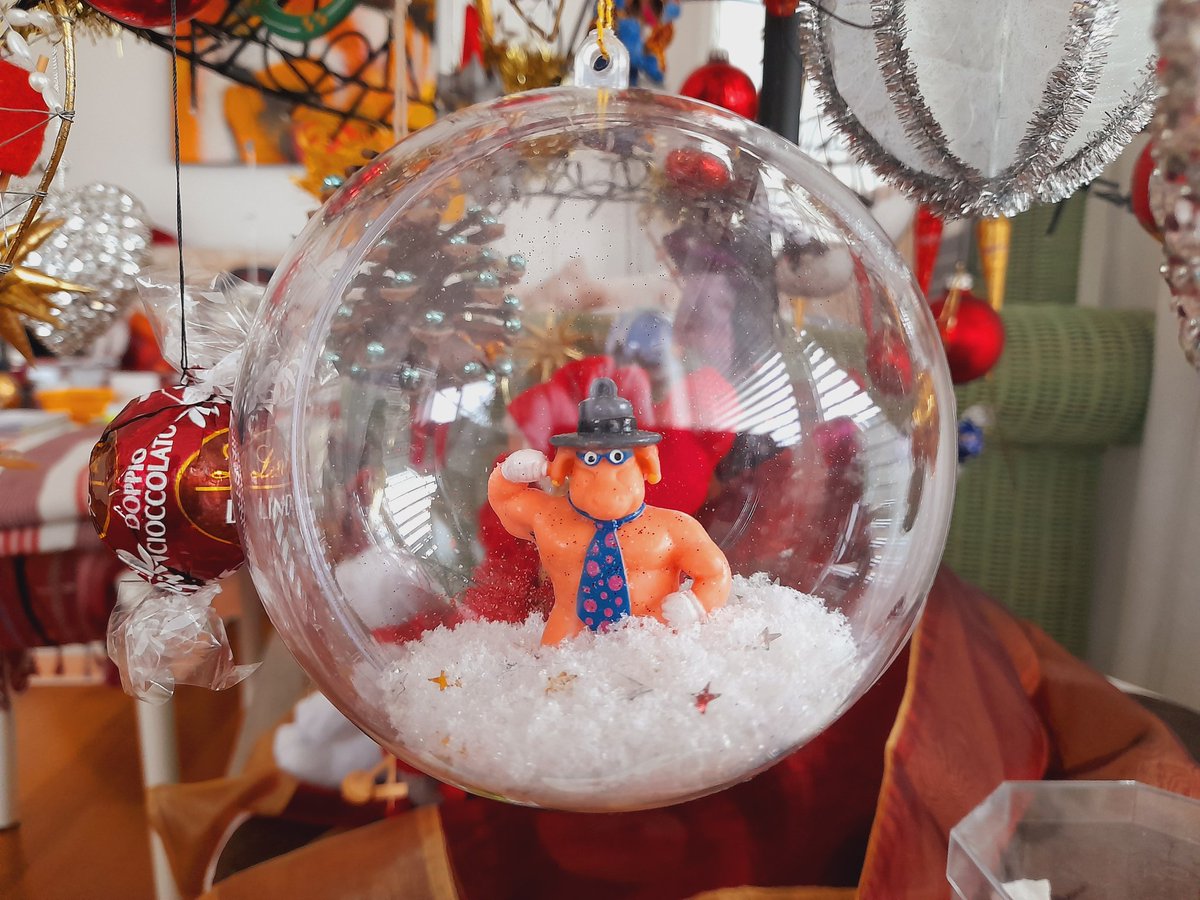 Thomas Roithner tweet media