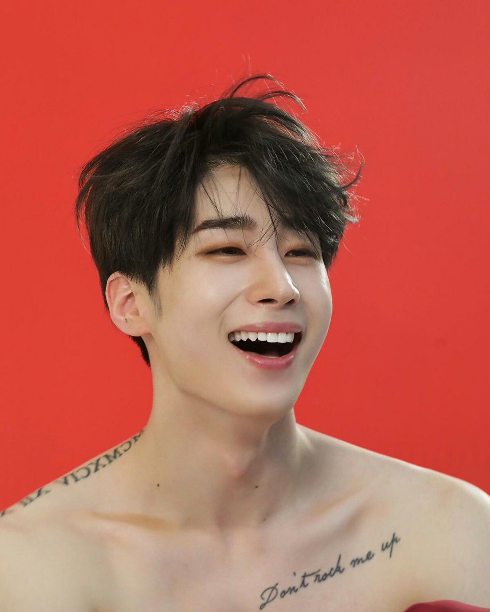 PopCrave's tweet image. Happy 31st birthday to the talented Han Seungwoo of #VICTON.