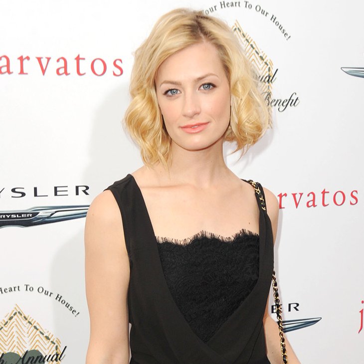 celebcrush4922's tweet photo. Happy Birthday Beth Behrs 🎂🌼
#HappyBirthday #Beth #Behrs #BethBehrs https://t.co/VilsJgERhV
