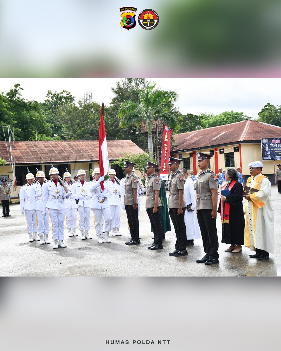 humas_polda_ntt's tweet photo. Sobat Humas Polri
.
.
.
Kapolda NTT Pimpin Pelantikan 118 Bintara Remaja Polri Angkatan ke-53: Siap Mengabdi untuk Negeri

#PoldaNTT
#KapoldaNTT
#IrjenPolRudiDarmoko
#SPNPoldaNTT
#BintaraPolri
#Angkatan53
#Bripda
#PolriPresisi
#SDMUnggul
#PengabdianPolri
#PolriUntukMasyarakat https://t.co/EqlGdzgWXn
