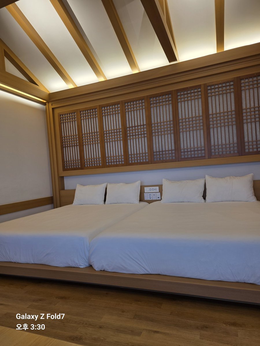 새콤달콤부부 tweet media