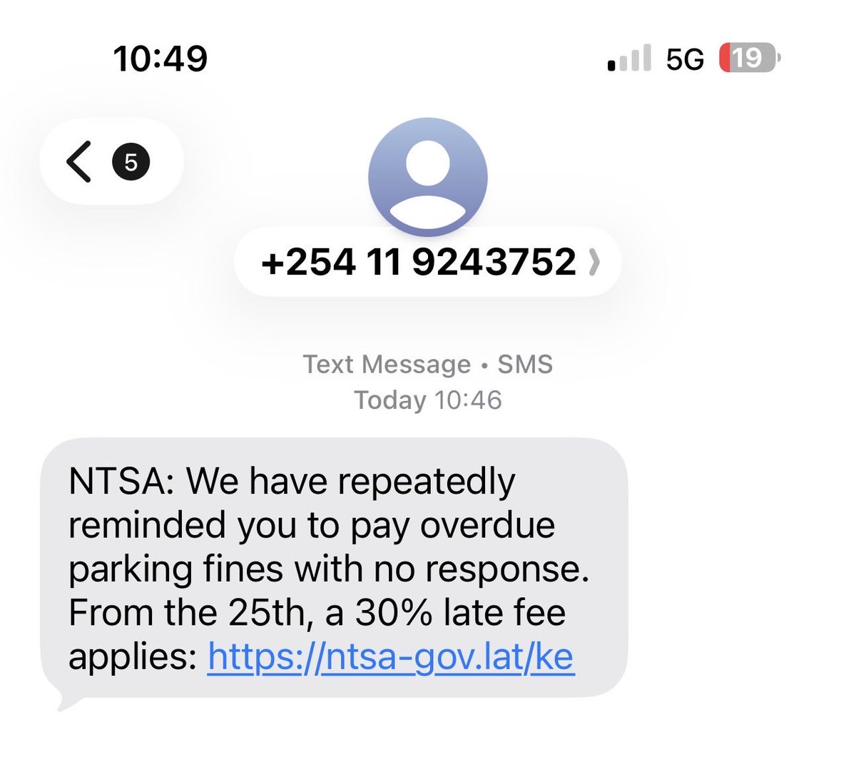 TerryOlu's tweet photo. @ntsa_kenya there are scammers taking money saying they are charging for speeding tickets. https://t.co/ELkHIlIVkP