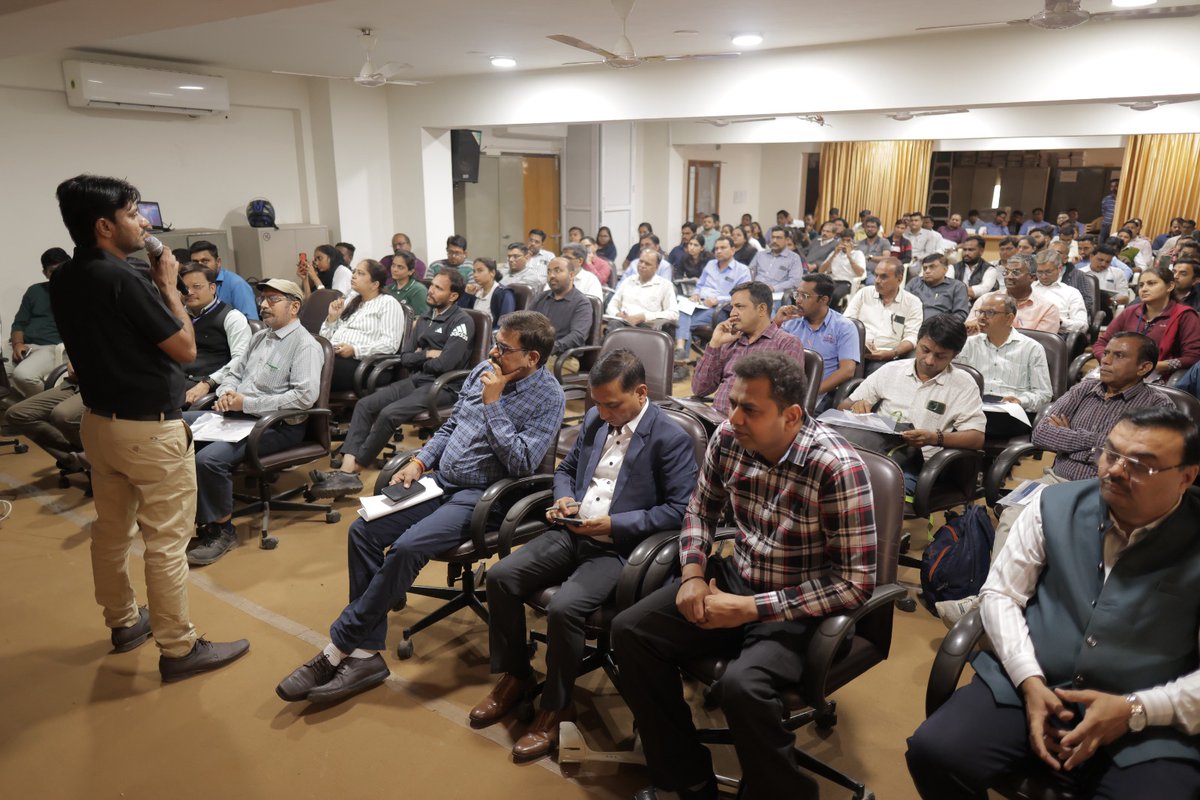 PM-NAPS Workshop was organised by RDSDE and NSDC Gujarat in collaboration with the Vadodara Chamber of Commerce &amp; Industry (VCCI) to enhance industry participation and strengthen apprenticeship-based skilling across the region. (1/3) 

<a href="/Bhupendrapbjp/">Bhupendra Patel</a>

#PMNAPS #Apprenticeship