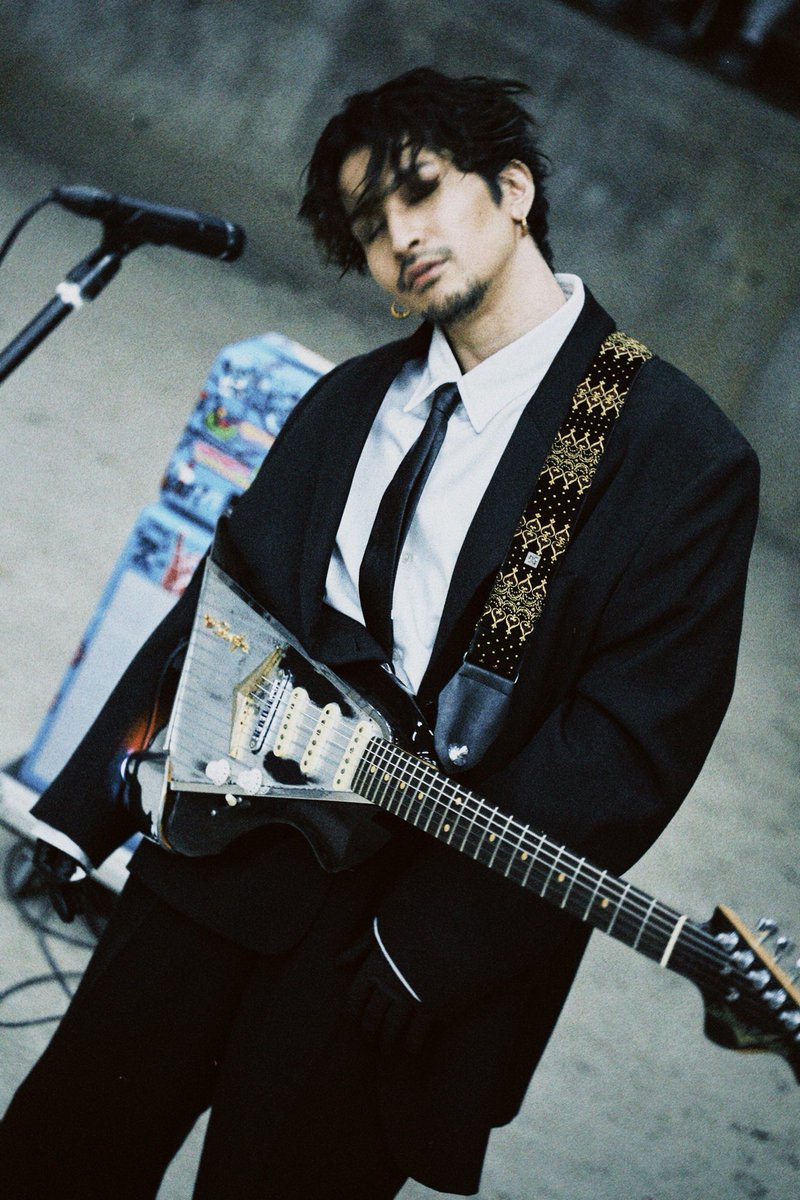 King Gnu インスタント 常田大希 King Gnu・常田大希が新CMに登場 “心を燃やす”音楽制作の裏側に密着