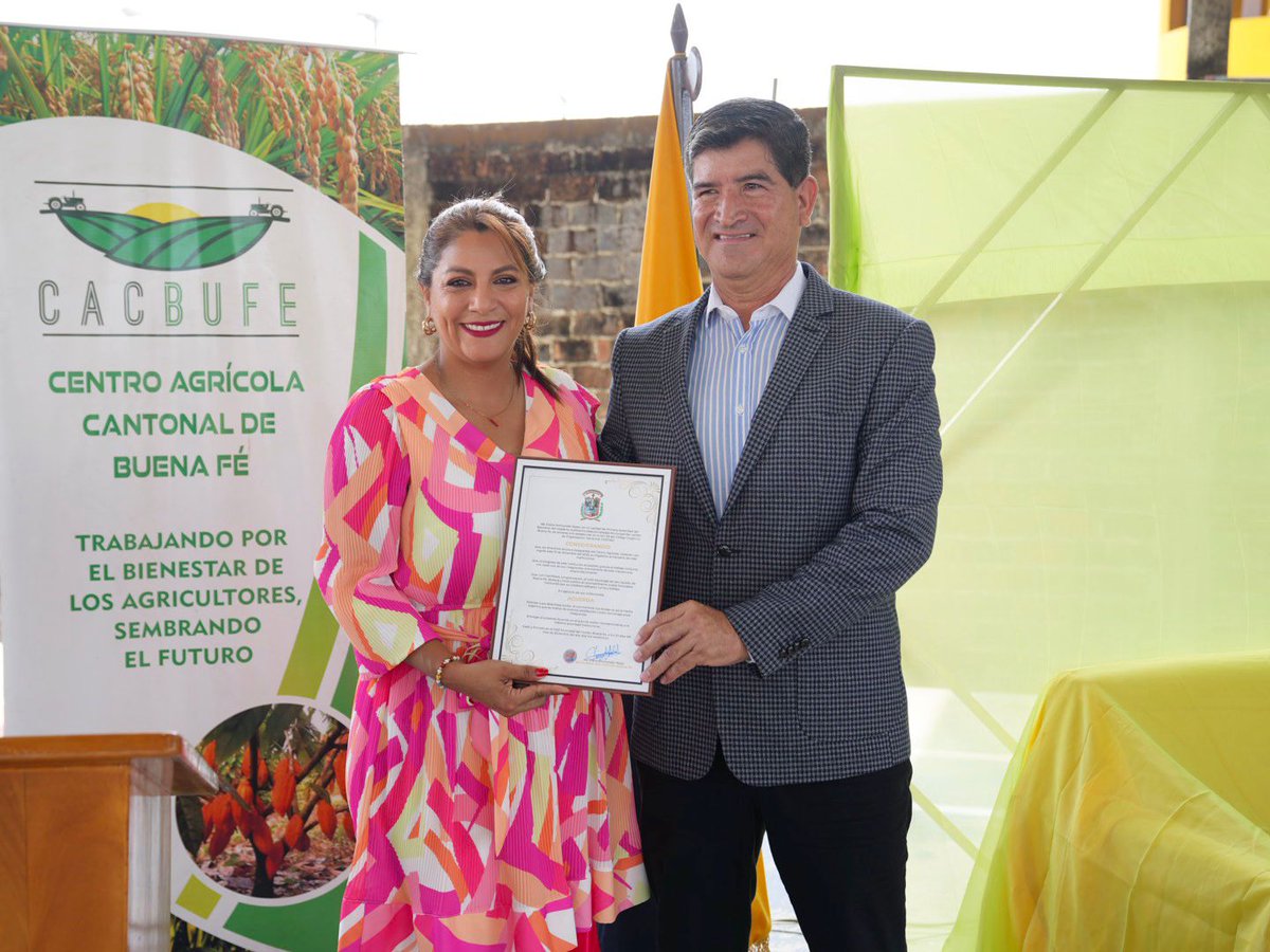 Atendiendo la cordial invitación del Centro Agrícola de Buena Fe, la alcaldesa, <a href="/DiCaAnYe/">Diana Anchundia</a>  participó en la Sesión Solemne por el trigésimo aniversario de esta honorable institución.