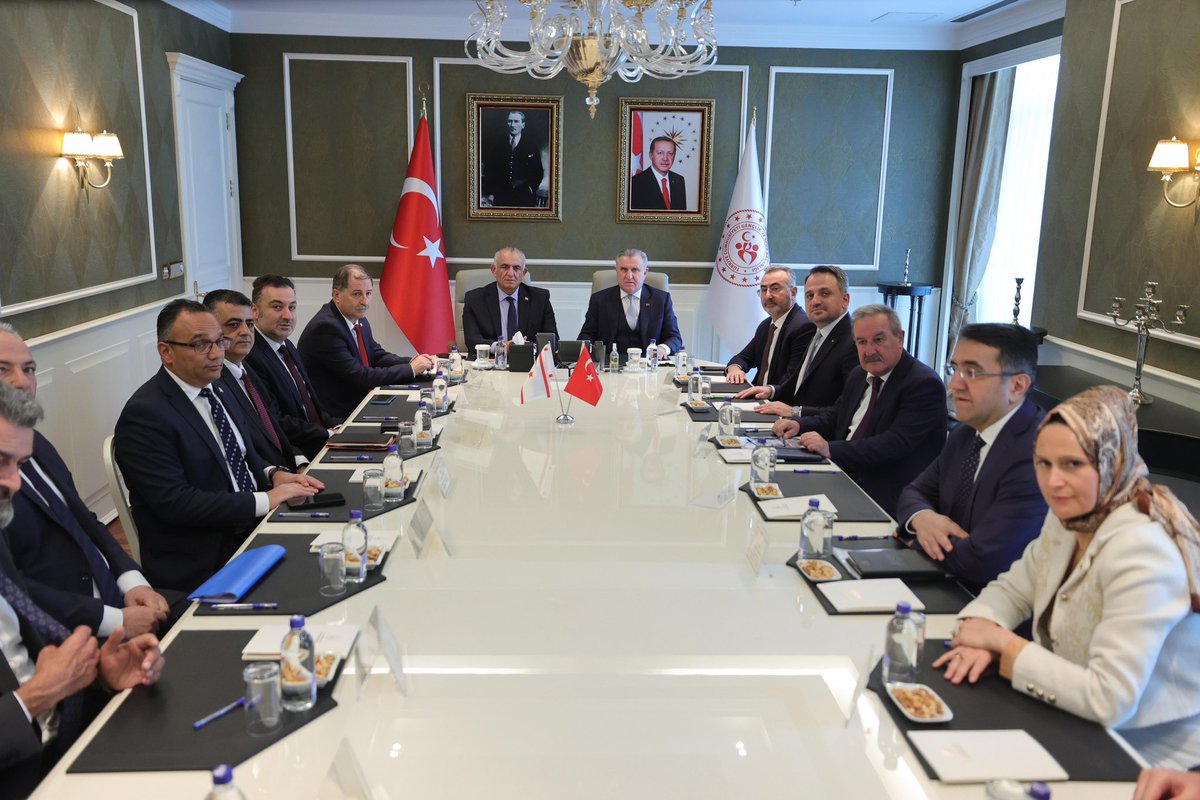 Dr. Osman Aşkın Bak tweet media