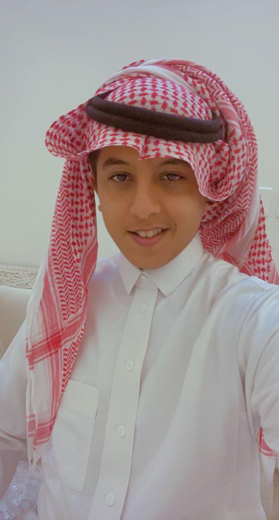 نبارك للأخ / فيصل بن علي بن محمد بن سعيد بن مسفره  حصوله على المركز الأول بدورة المشاة البحريه التأسيسه المشتركة مع مدينة تدريب الامن العام بالرياض وفقه الله لما يحب ويرضى .