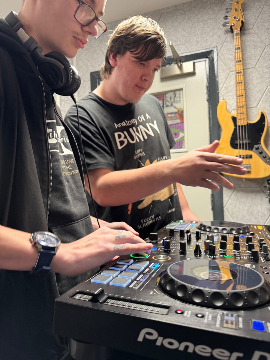 DJ Methodz tweet media