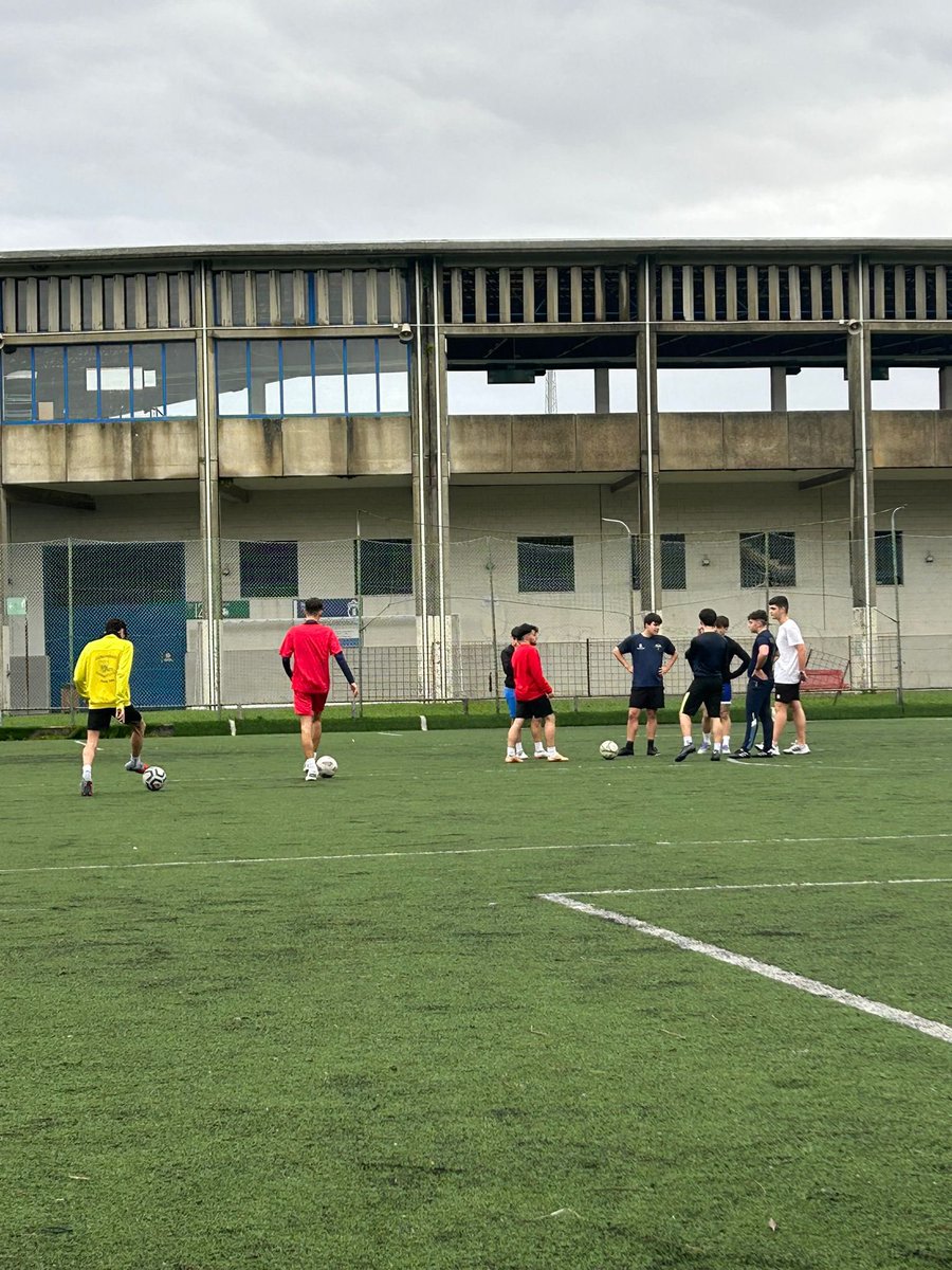 📸 Última sesión previa a nuestro partido contra <a href="/RacingSanPedro_/">Racing San Pedro</a> 

Nos vemos el viernes a las 17:00 en Aneiros