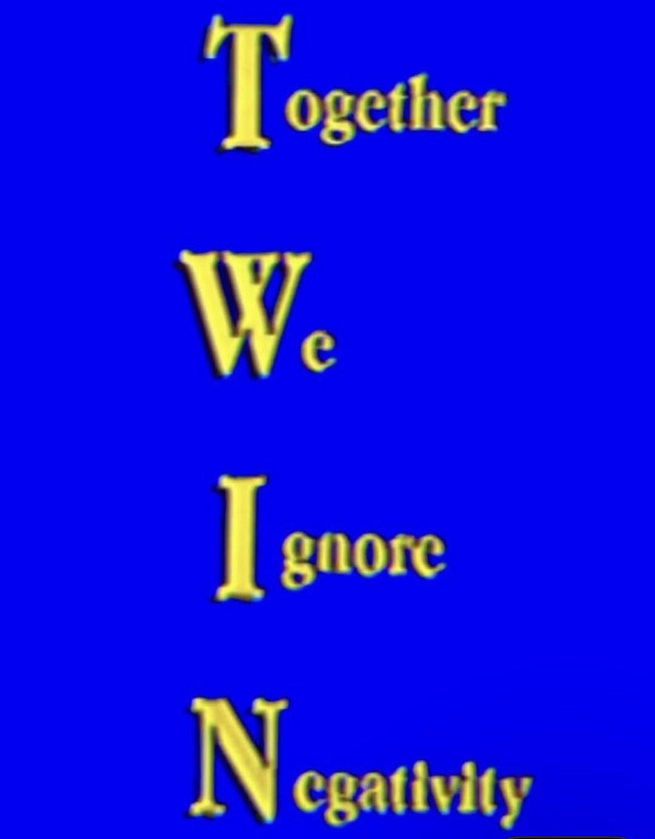 modelomenace's tweet image. 