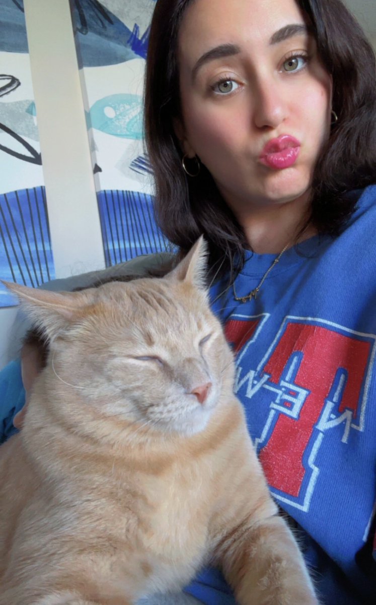 DogeGirl's tweet image. Hi it’s my birthday 🥳