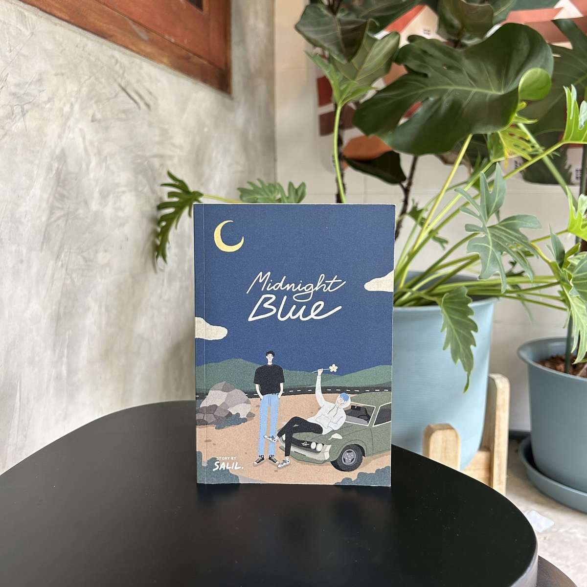 fonsalil's tweet image. โฮะ โฮะ โฮะ 🤶🎄✨

แจกหนังสือ #พบกันเพื่อจบจากและฝากลา และ #มิดไนท์บลู เรื่องละ 1 เล่มเนื่องในวันคริสต์มาสค่า

กติกาคือสุ่มจากรีทวิตนี้เท่านั้น ประกาศผลวันศุกร์ที่ 26 ธันวาตอนหกโมงเย็นค่ะ 🎁