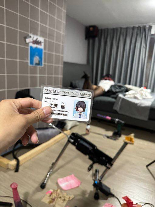 派大星不是医生 tweet media