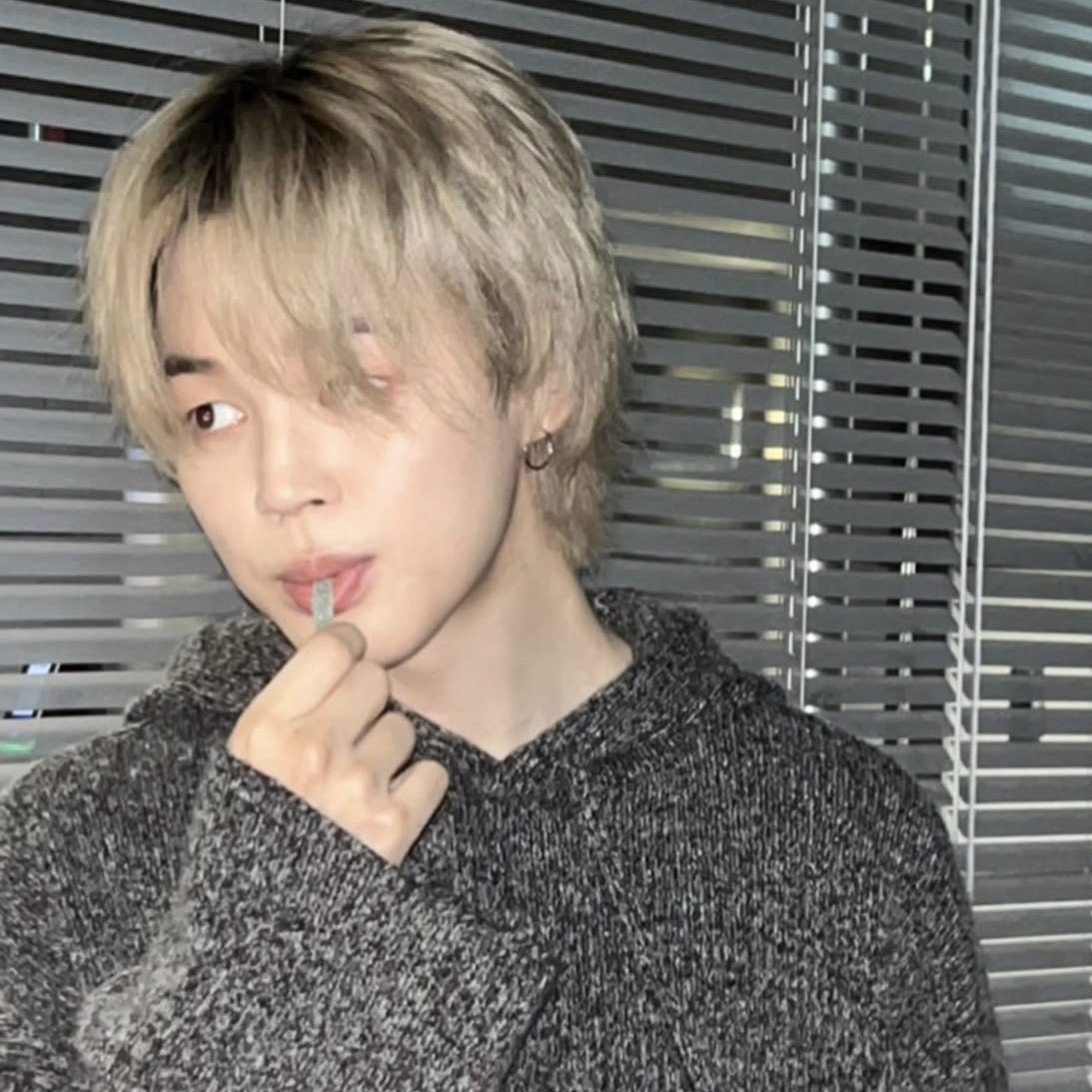 taeglowsv's tweet image. : อย่าลดสเปคเพื่อที่อยากมีแฟน

สเปค :