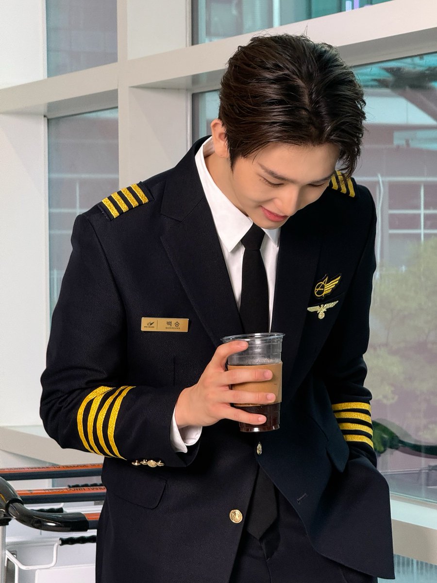 왜이래 날 사랑하면서🦊

#EPEX #이펙스 #BAEKSEUNG #백승 #백전백승