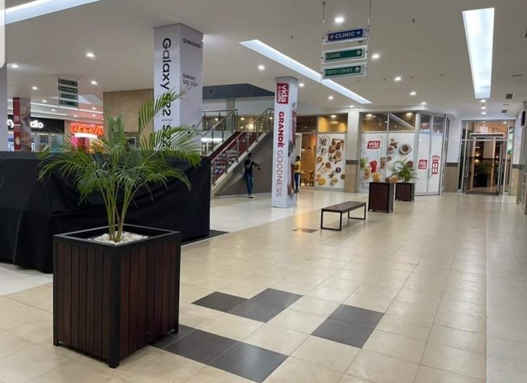 AfricaFirsts's tweet image. If malls had rankings, Accra Mall, Ghana 🇬🇭 would be top tier in Africa.