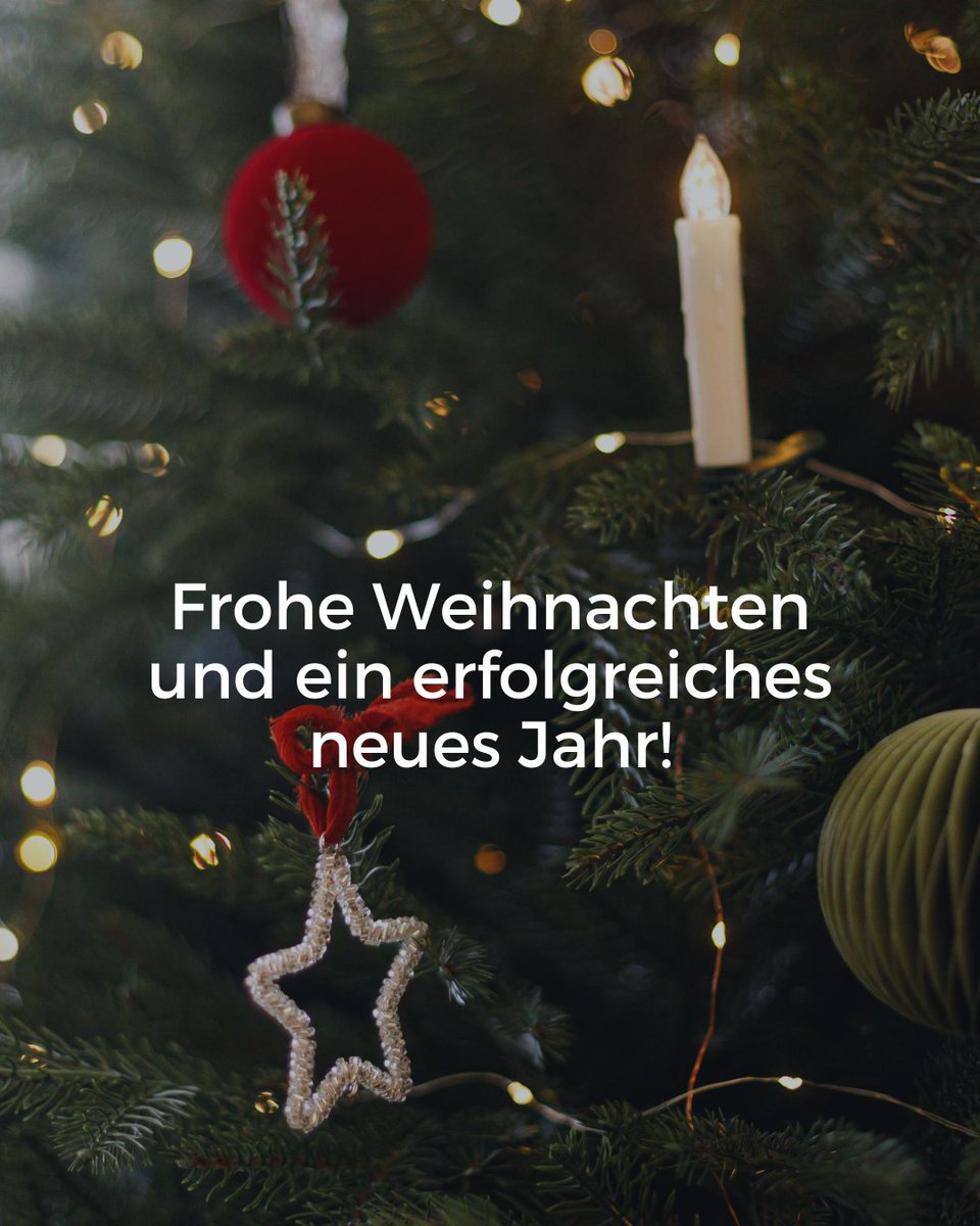 GhostwriterText's tweet image. Die Feiertage sind eine gute Gelegenheit, kurz innezuhalten, Kraft zu sammeln und nach vorne zu blicken.

Wir wünschen allen Studierenden erholsame Weihnachtstage, einen guten Start ins neue Jahr und viel Erfolg bei allem, was vor euch liegt – im Studium t2p.pw/0XvJ6OvZLe