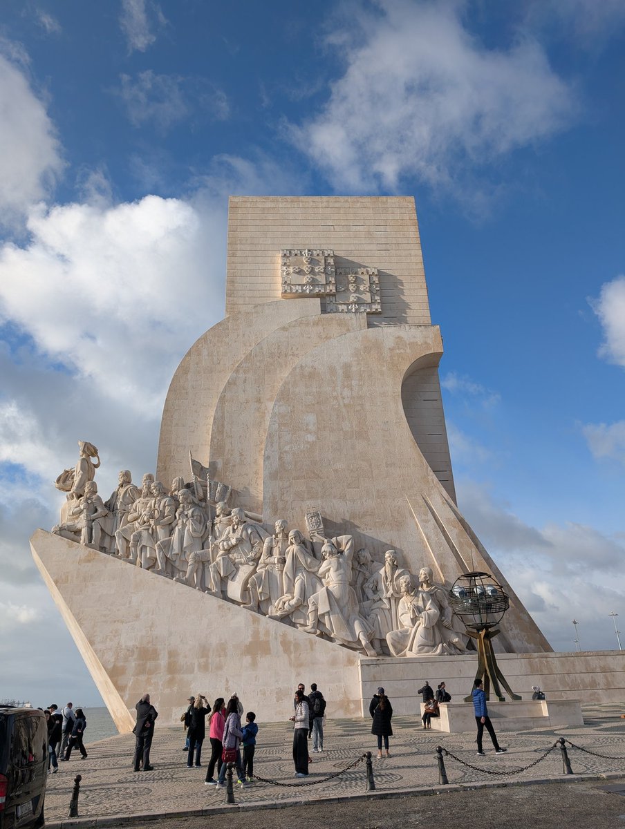 AndreasHoshot7's tweet photo. #lisbon #portugal #belemtower #monumentOfTheDiscoveries https://t.co/CeQ2LsVoYq