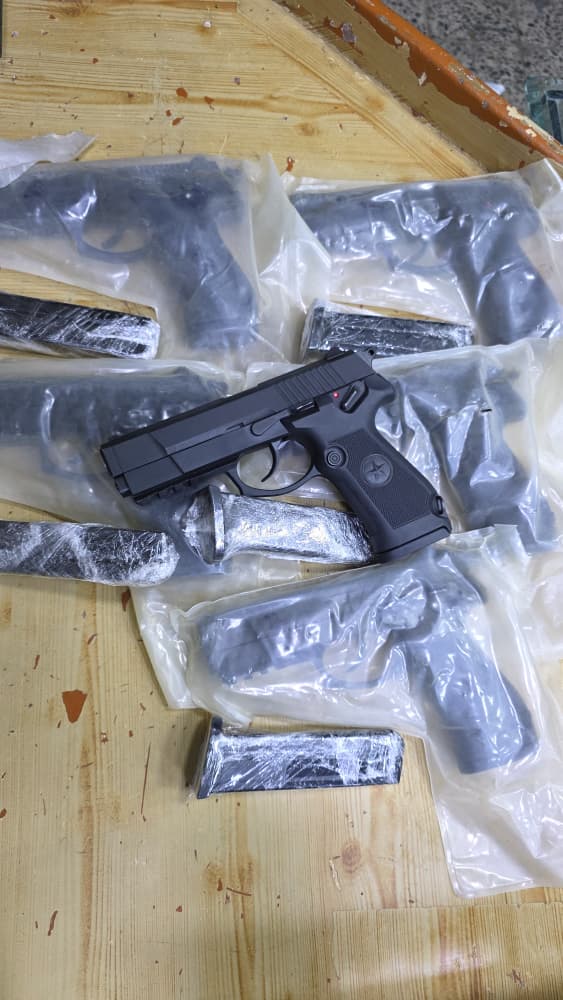 كلكات صيني ابو15 نجمه 
بسعر مناسب جدا 3200 سعودي فقط

يوجد توصيل للجميع المحافظات

احمدالسلطان لجميع انواع السلاح ومستلزماتة :
للطلب والاستفسار 
774178833
715178833
737178833