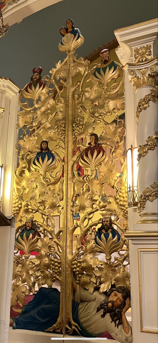 chasingdomes's tweet image. And there shall come forth a rod out of the stem of Jesse, and a Branch shall grow out of his roots. And the spirit of the LORD shall rest upon him, the spirit of wisdom and understanding, the spirit of counsel and might, the spirit of knowledge and of the fear of the LORD.