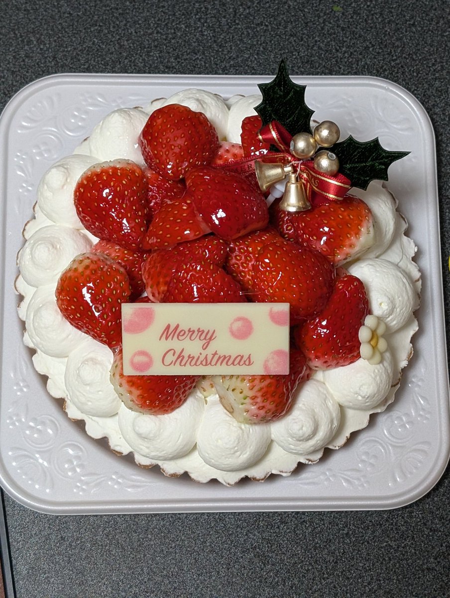 いちごたると Post by hunihuni39 知的 on X: #苺タルトケーキ