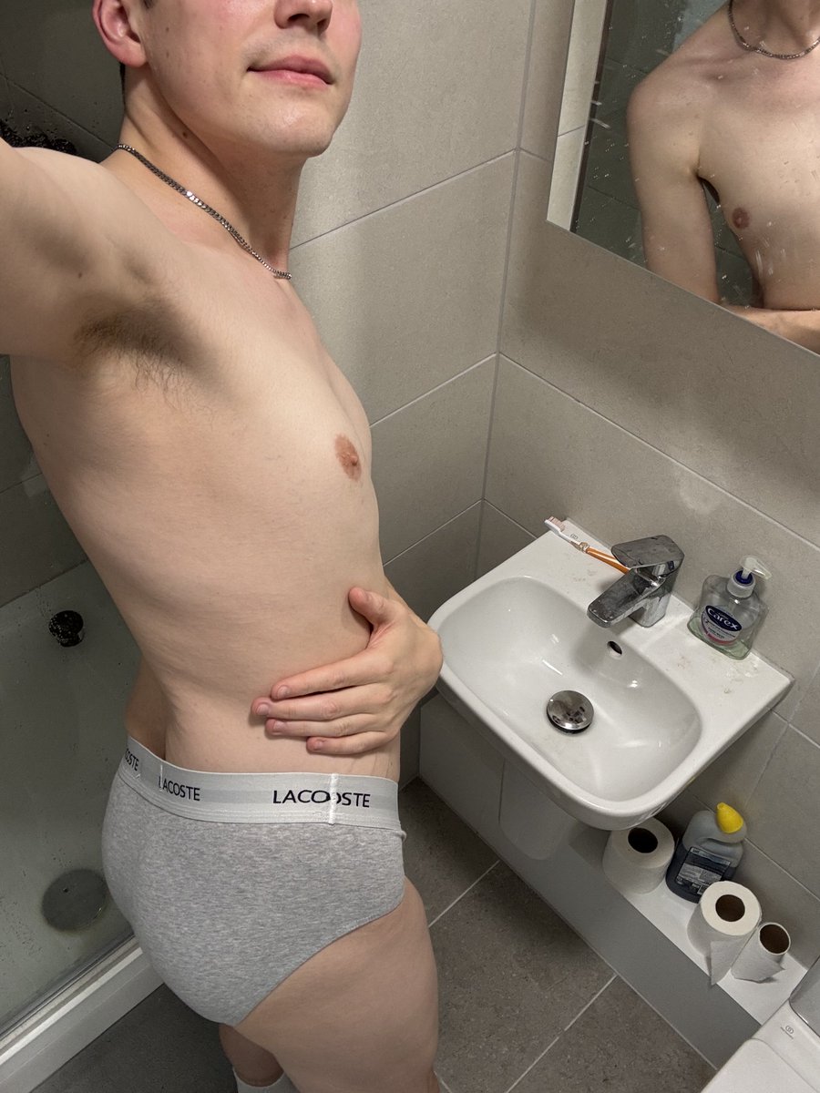 I lost like 30kg this year still work in progress but v happy w/ how I’m entering 2026 (also in a way better mental and health state too)