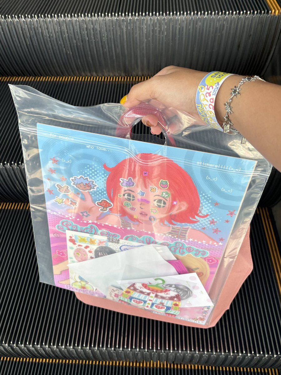 bmheebear's tweet image. 🍥🍥🍥*o(^-^)o🧦