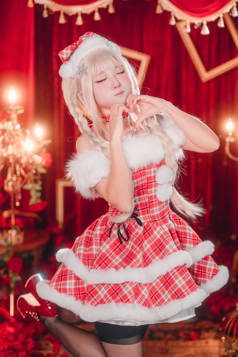 dalshasha_cos's tweet photo. 미리 메리크리 ❣️ https://t.co/1XB1EjGAq3