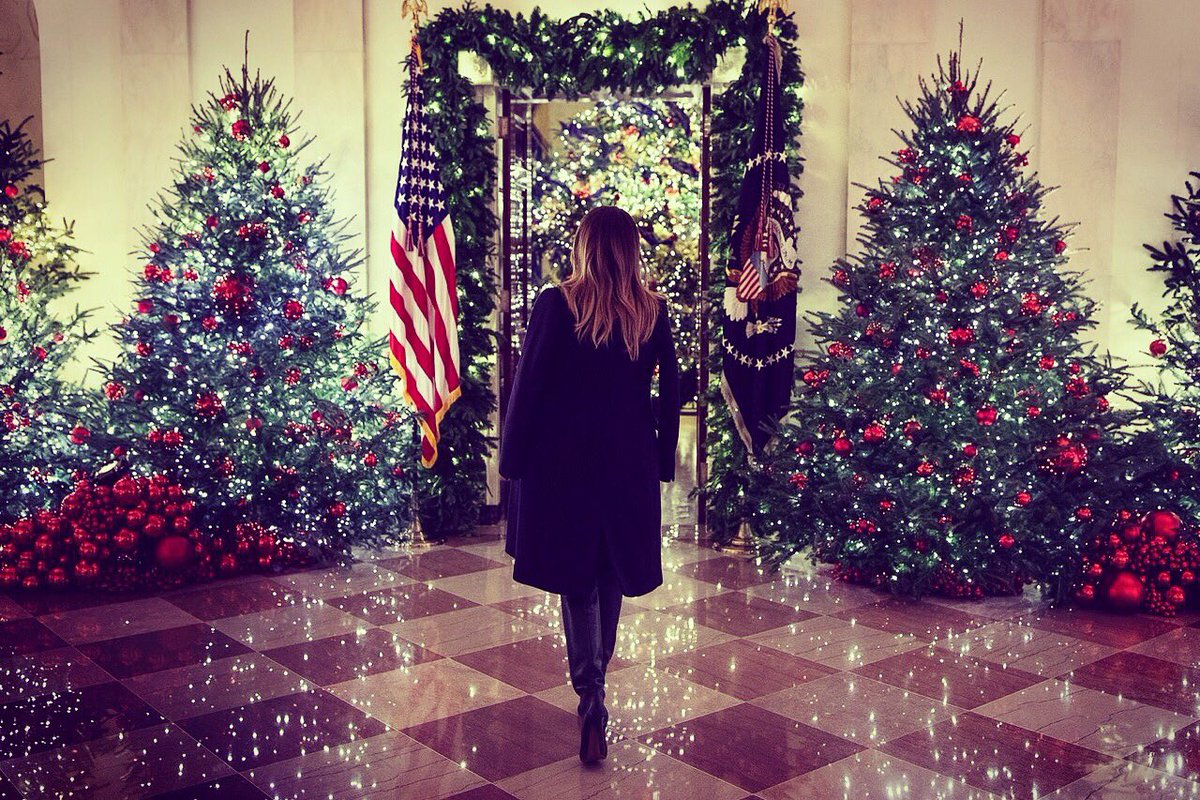 KUWTTRUMPS's tweet image. Melania's controversial red Christmas trees - 2018 🎅🎄